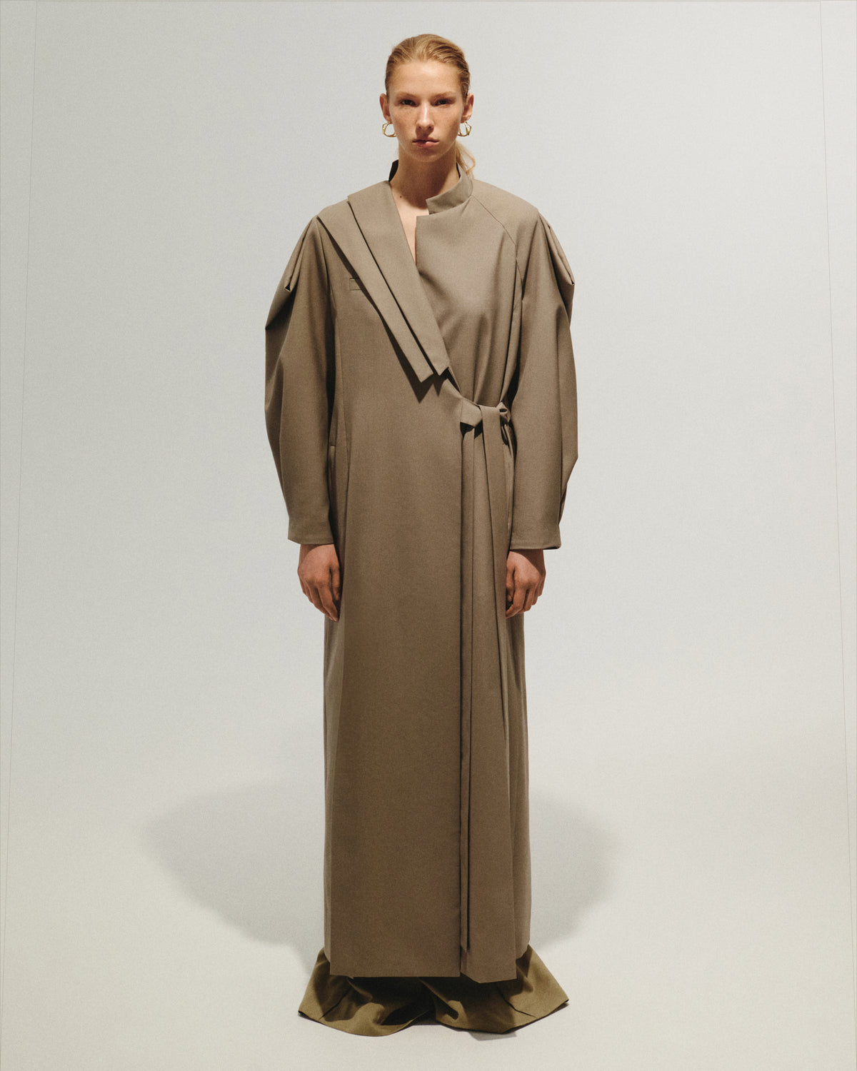 Combined design trench coat